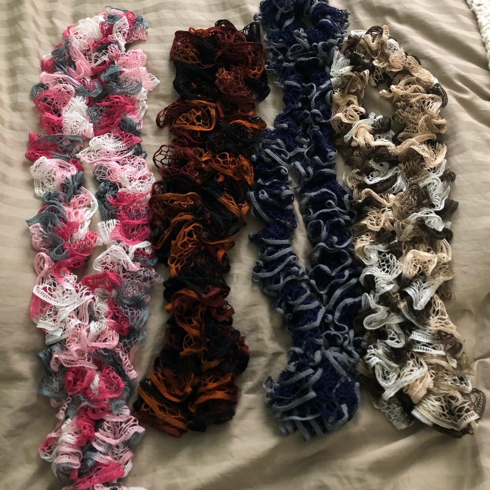 Scarfs